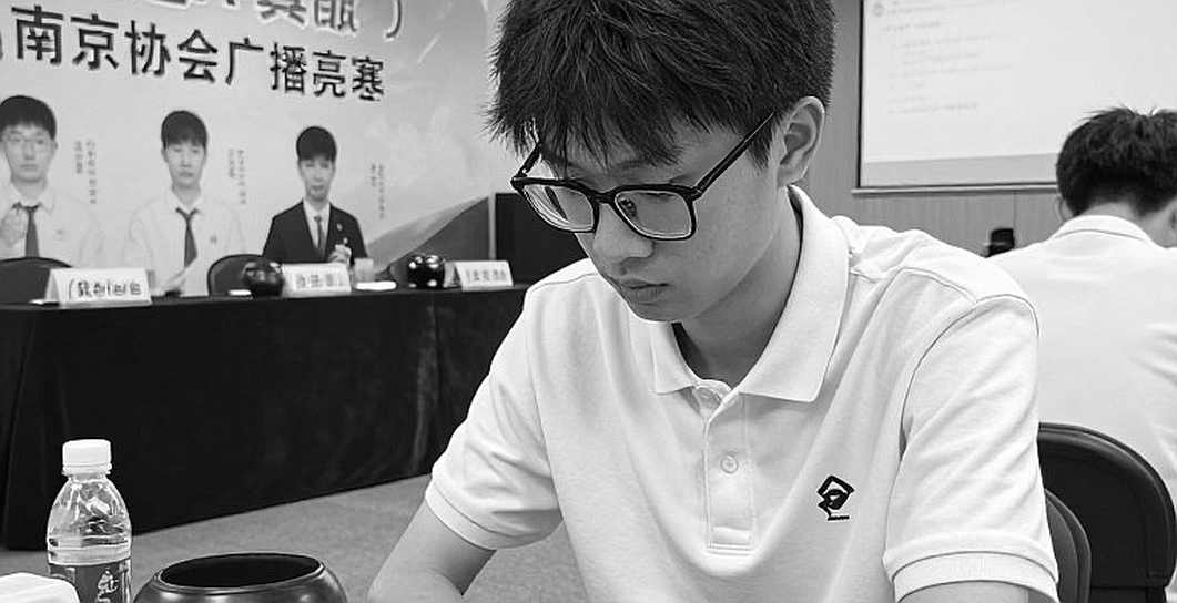 The Ledger Behind 'Comfortable Wins': CBM #225, Prague 2026 and Chess's Annotator Economy